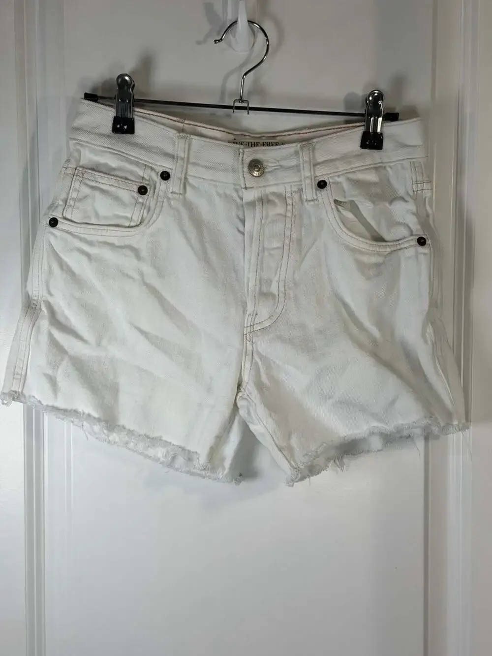 Free People We The Free Makai Cut-Off Denim Shorts White Size 24